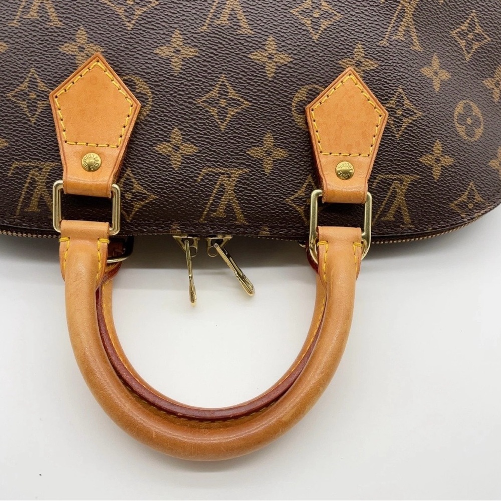 Auth Louis Vuitton Monogram
Alma PM - Picture 5 of 14